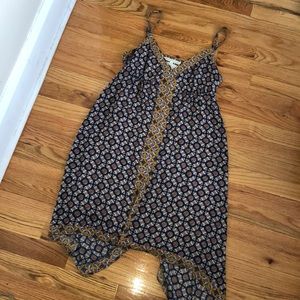 Patterned flowy dress